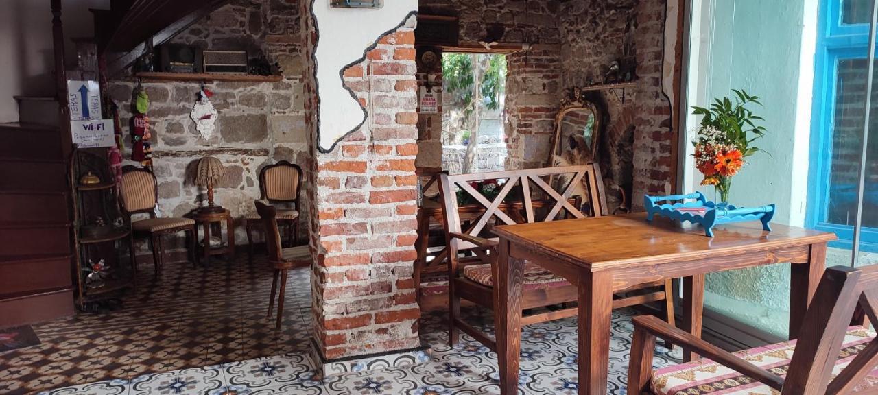 Pergamon Pension Бергама Екстериор снимка