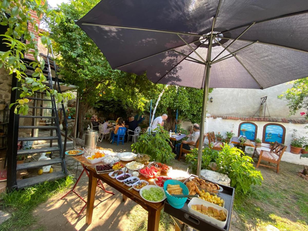 Pergamon Pension Бергама Екстериор снимка