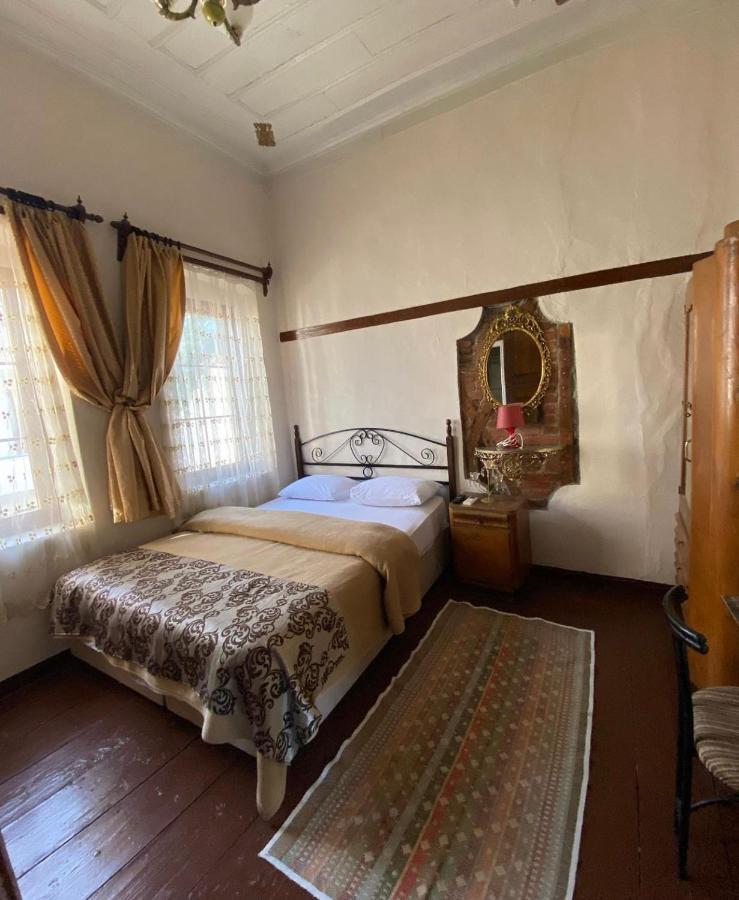 Pergamon Pension Бергама Екстериор снимка